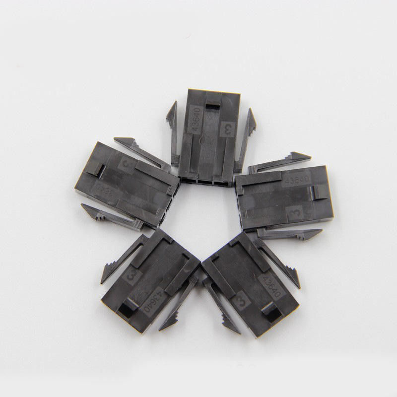 Molex 43640-0300 ตัวเรือนปลั๊ก Micro-Fit 3.0 แถวเดียว 3 ขา หูยึดแผง หูฮาโลเจนต่ำ มีสินค้าในสต็อก 43640-0300