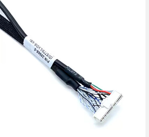 แอพลิเคชั่นอิเล็กทรอนิกส์ สีดํา Custom LVDs Wire Harness LCD Cable Assembly สําหรับแผ่นจอ
