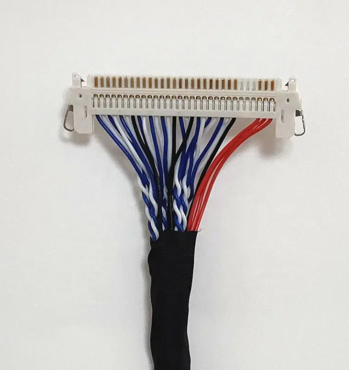105C อุณหภูมิเฉพาะ LVDS Cable with Dielectric Strength ≥1000V/min UL VW-1 เรตติ้งความสามารถเผาไหม้