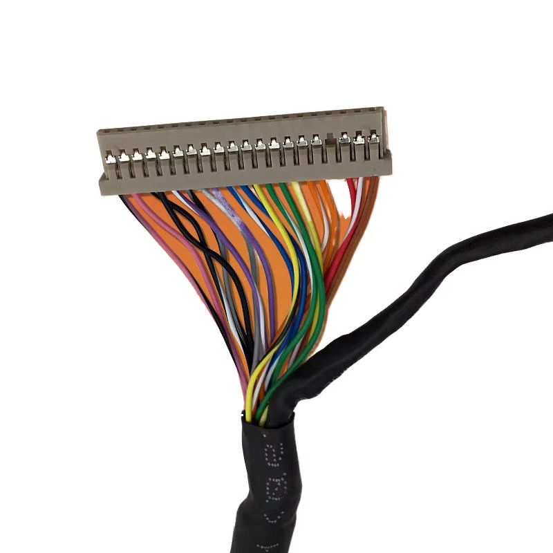 การประกอบเคเบิล LVDS ที่น่าเชื่อถือได้ ด้วยความสอดคล้องกับปิชช์ละเอียด เหมาะสําหรับจอแสดงภาพ กล้อง และอุปกรณ์ที่ฝังไว้
