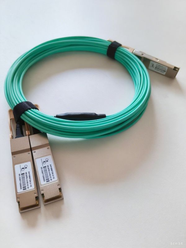 การออกแบบสายเคเบิลแบบกำหนดเองสำหรับ QSFP-40G Interconnects | ผู้ผลิตชุดสายไฟที่ส่งมอบโซลูชันความถี่สูงและเวลาแฝงต่ำสำหรับ HPC, Cloud และระบบสวิตช์เครือข่าย